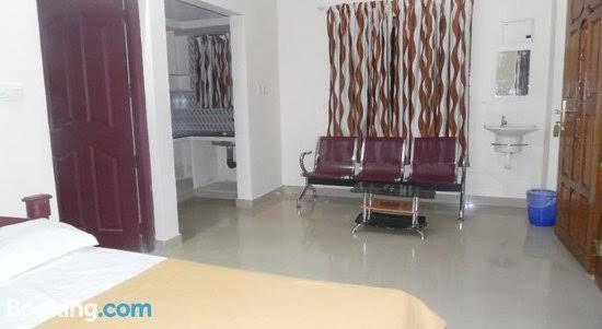 Adhithya Apartments Guruvāyūr Extérieur photo