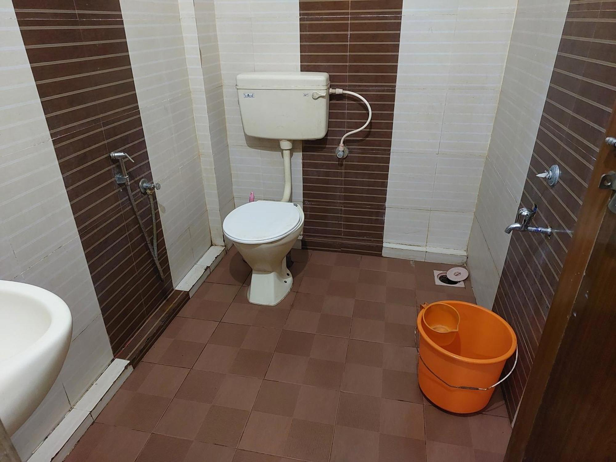 Adhithya Apartments Guruvāyūr Extérieur photo